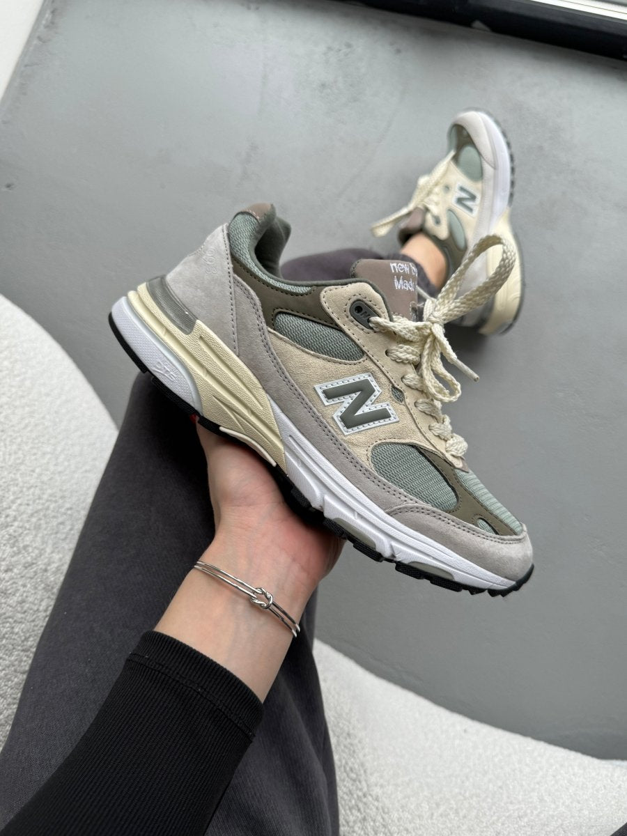 New Balance 993 Gey Beige Khaki - oceanhype - 
