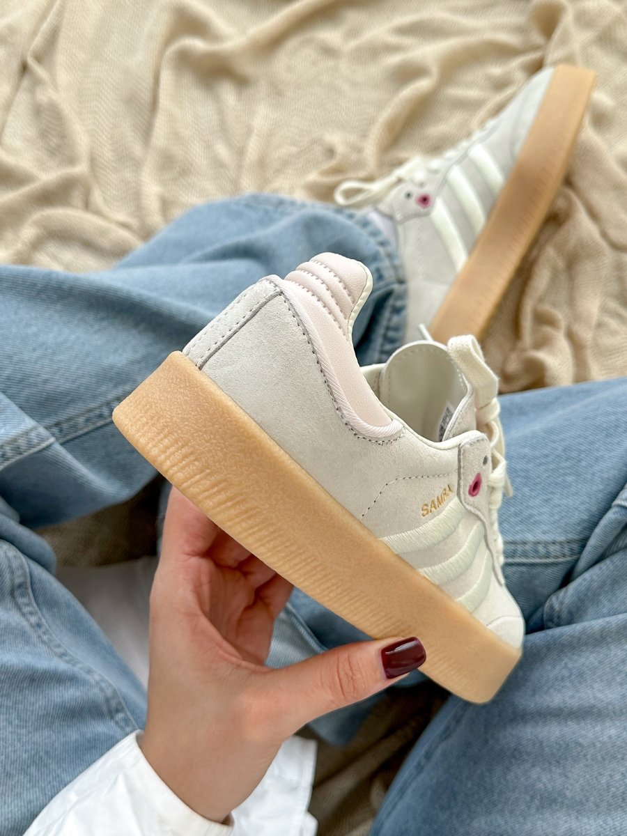 Adidas Samba Valentine's Day - oceanhype - 