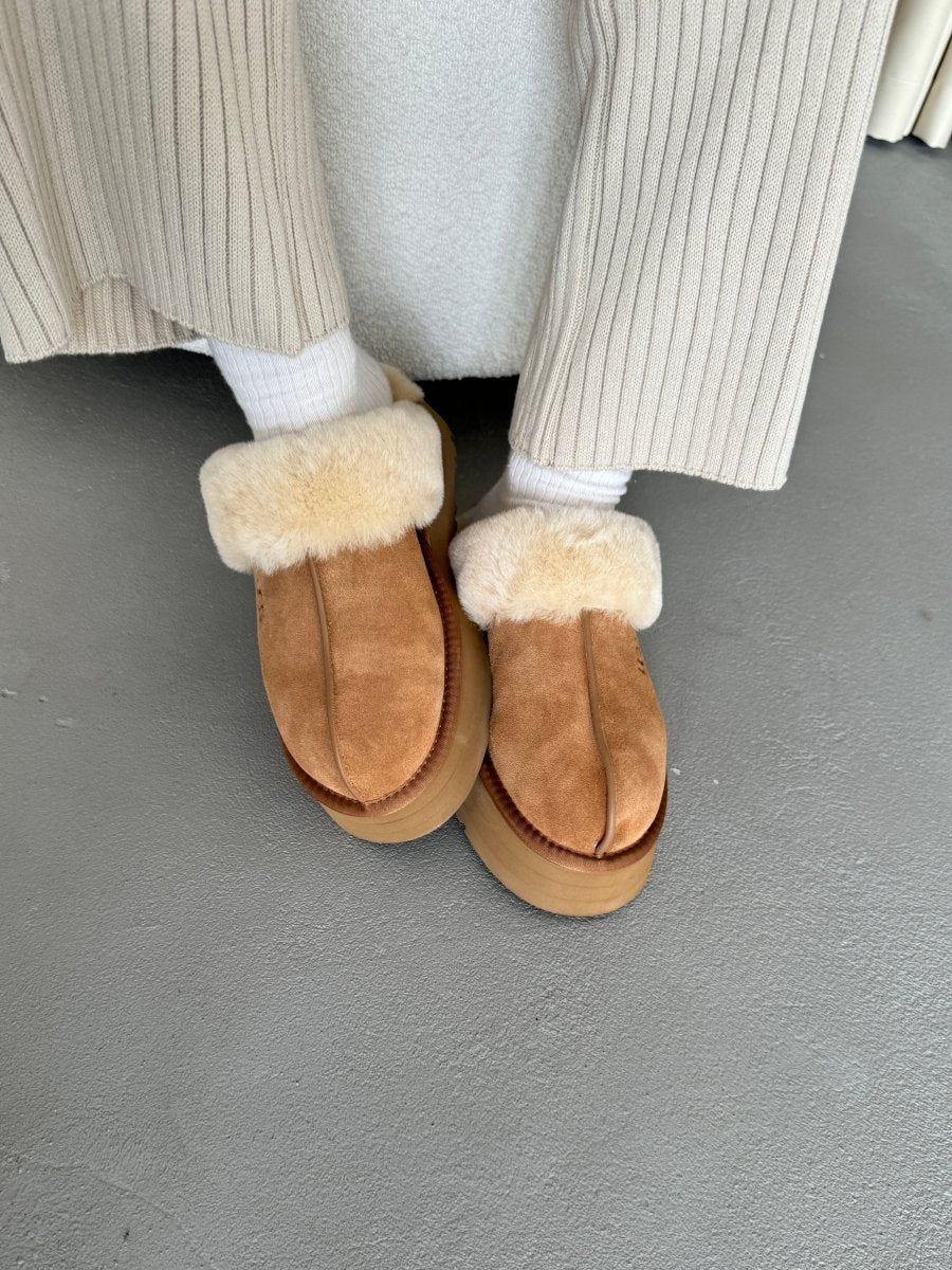 UGG Disquette Platform Slippers Chestnut - oceanhype - 