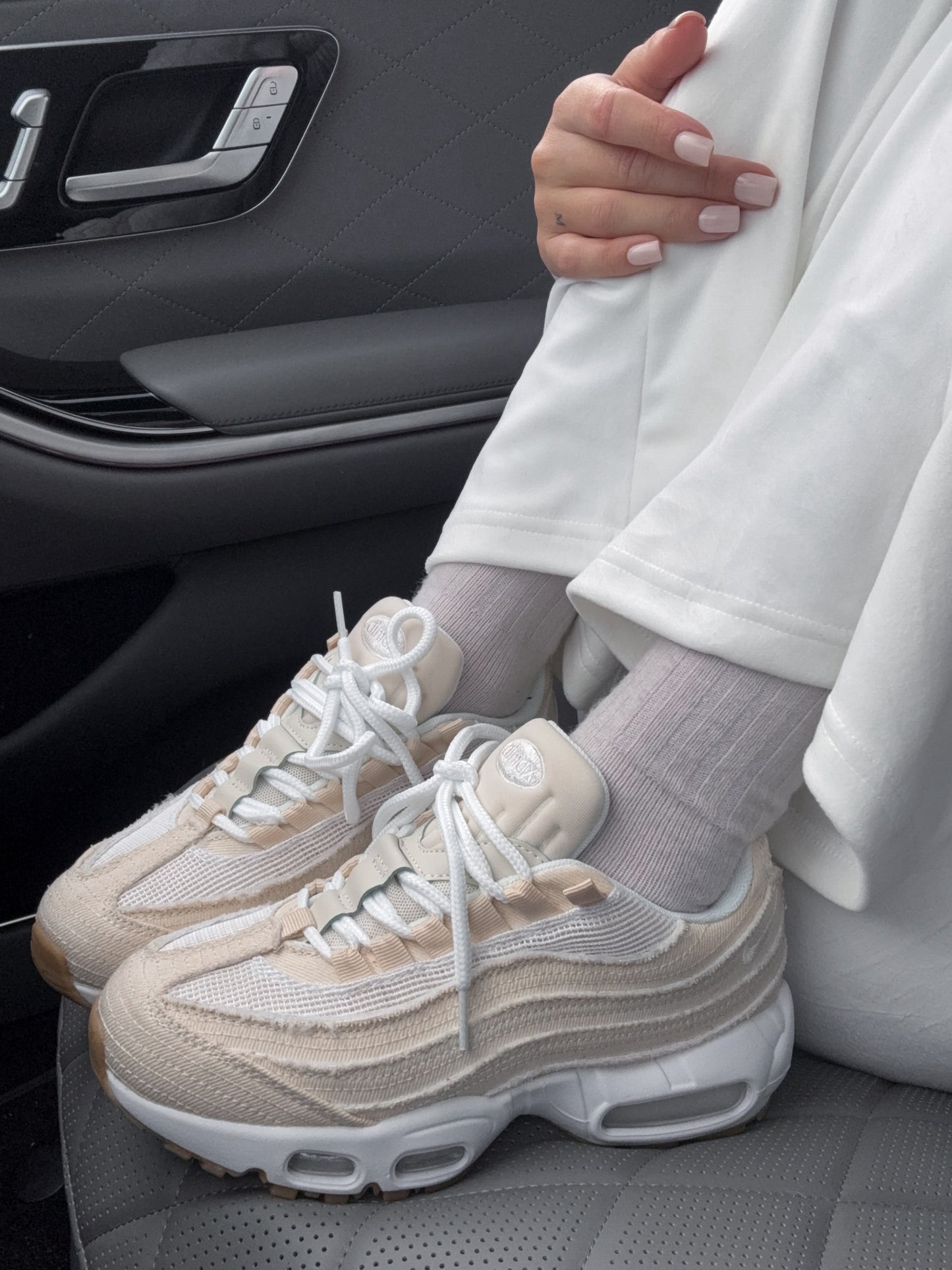 Nike Air Max 95 OG Levi’s Light Orewood Brown