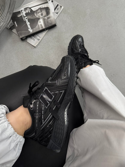 New Balance 1906A Black Silver - oceanhype - 