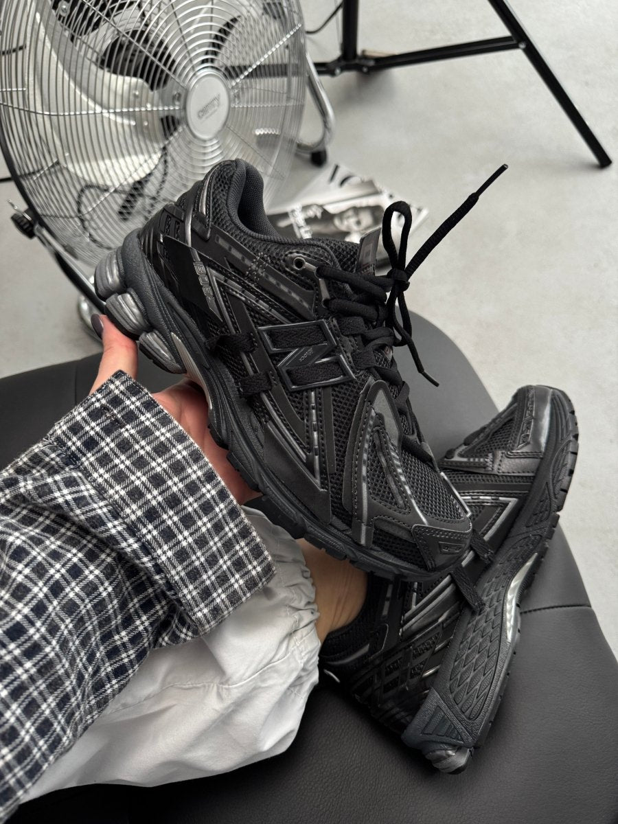 New Balance 1906A Black Silver - oceanhype - 