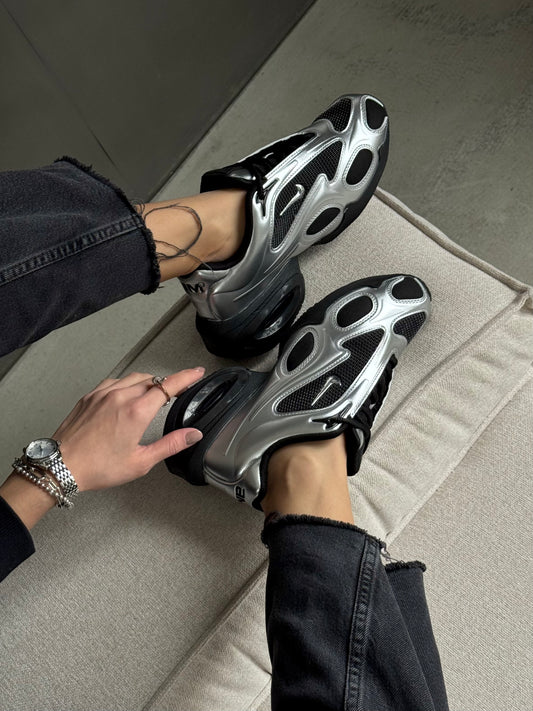 Nike Air Max Muse Black Metallic Silver