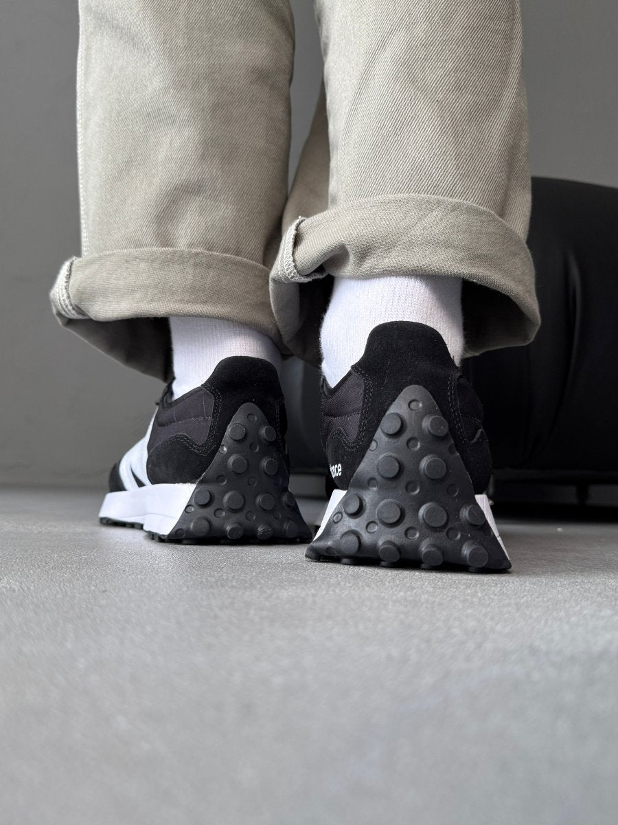New Balance 327 Black - oceanhype - 