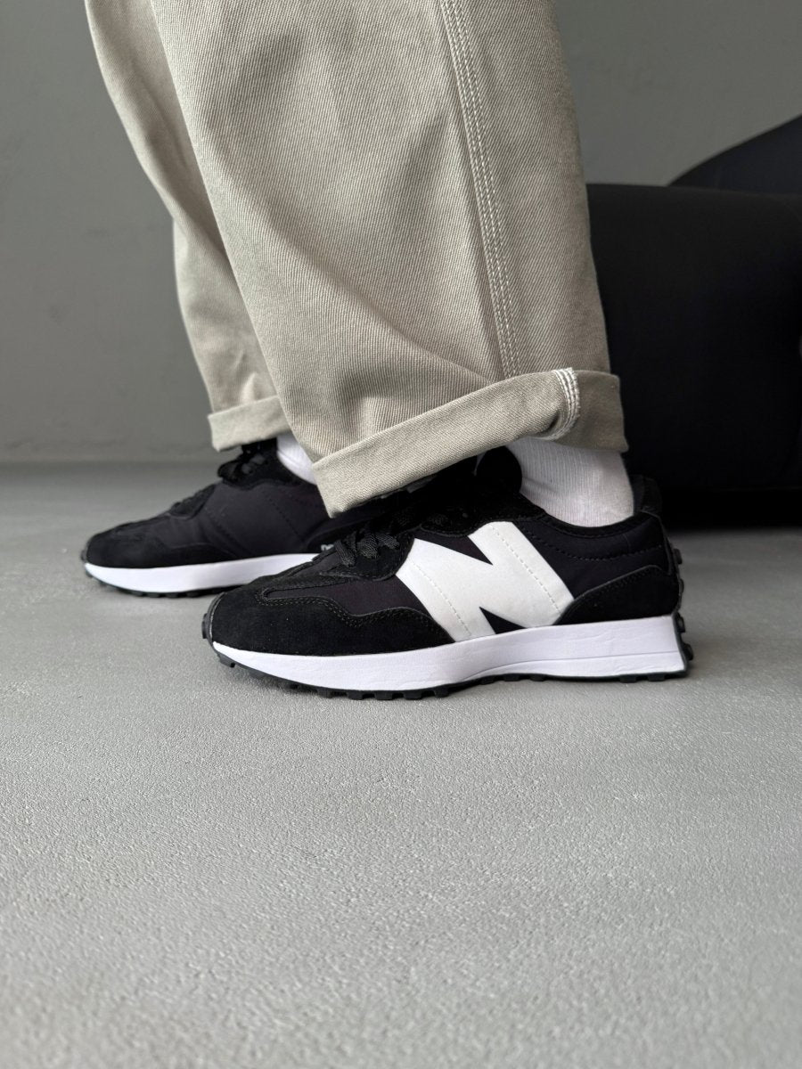 New Balance 327 Black - oceanhype - 