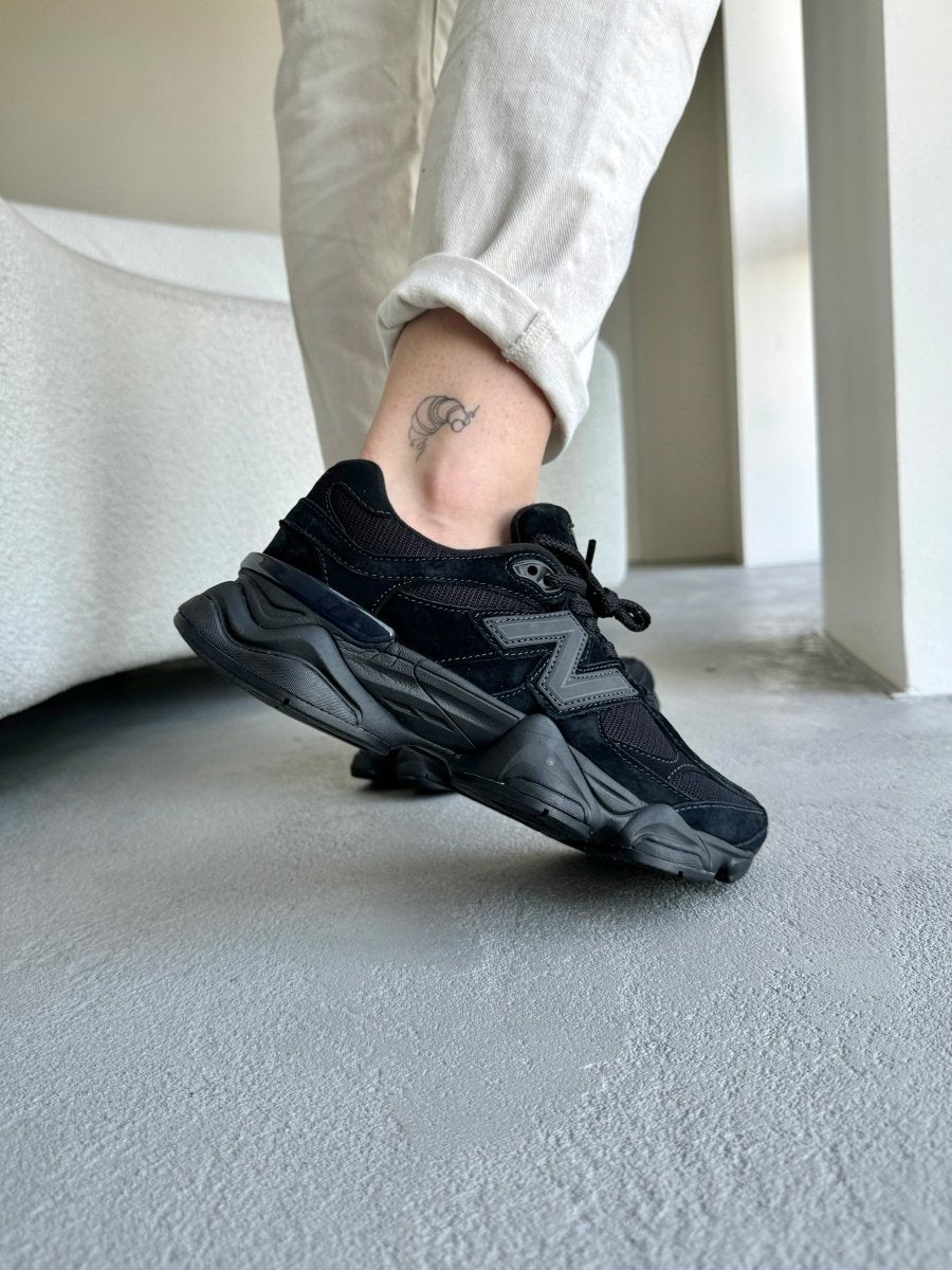 New Balance 9060 Triple Black - oceanhype - 