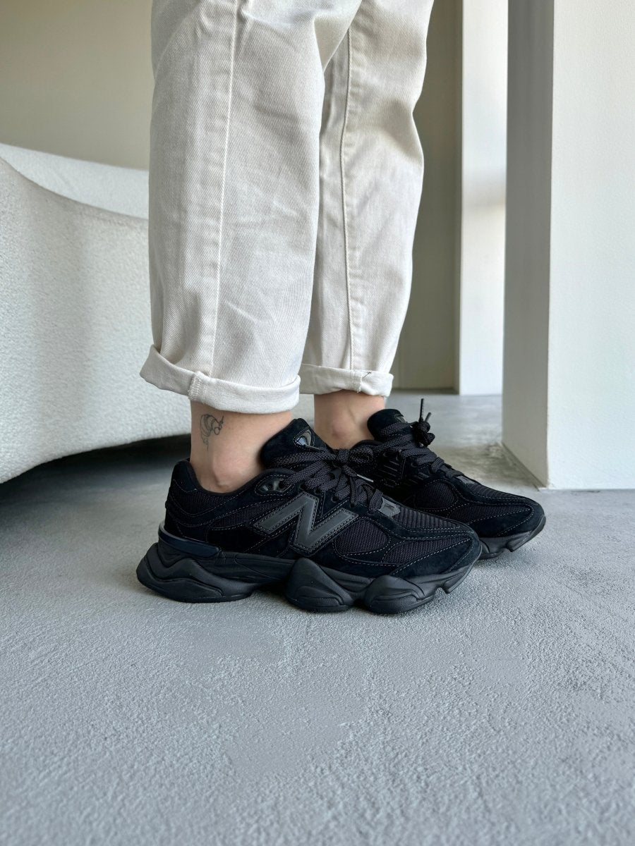 New Balance 9060 Triple Black - oceanhype - 