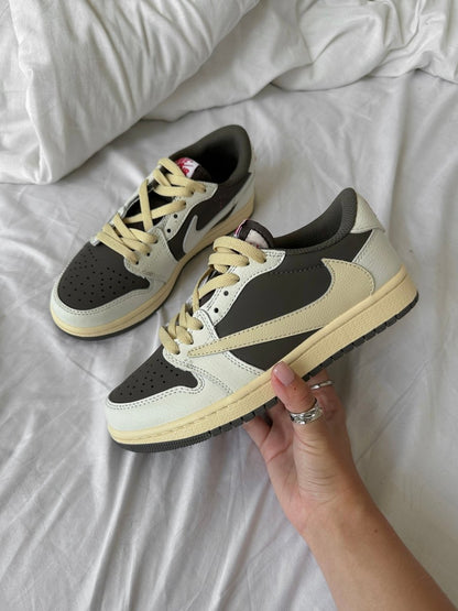Nike Jordan 1 Retro Low Travis Scott Reverse Mocha - oceanhype - 