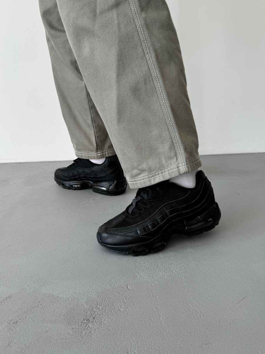 Nike Air Max 95 Black - oceanhype - 