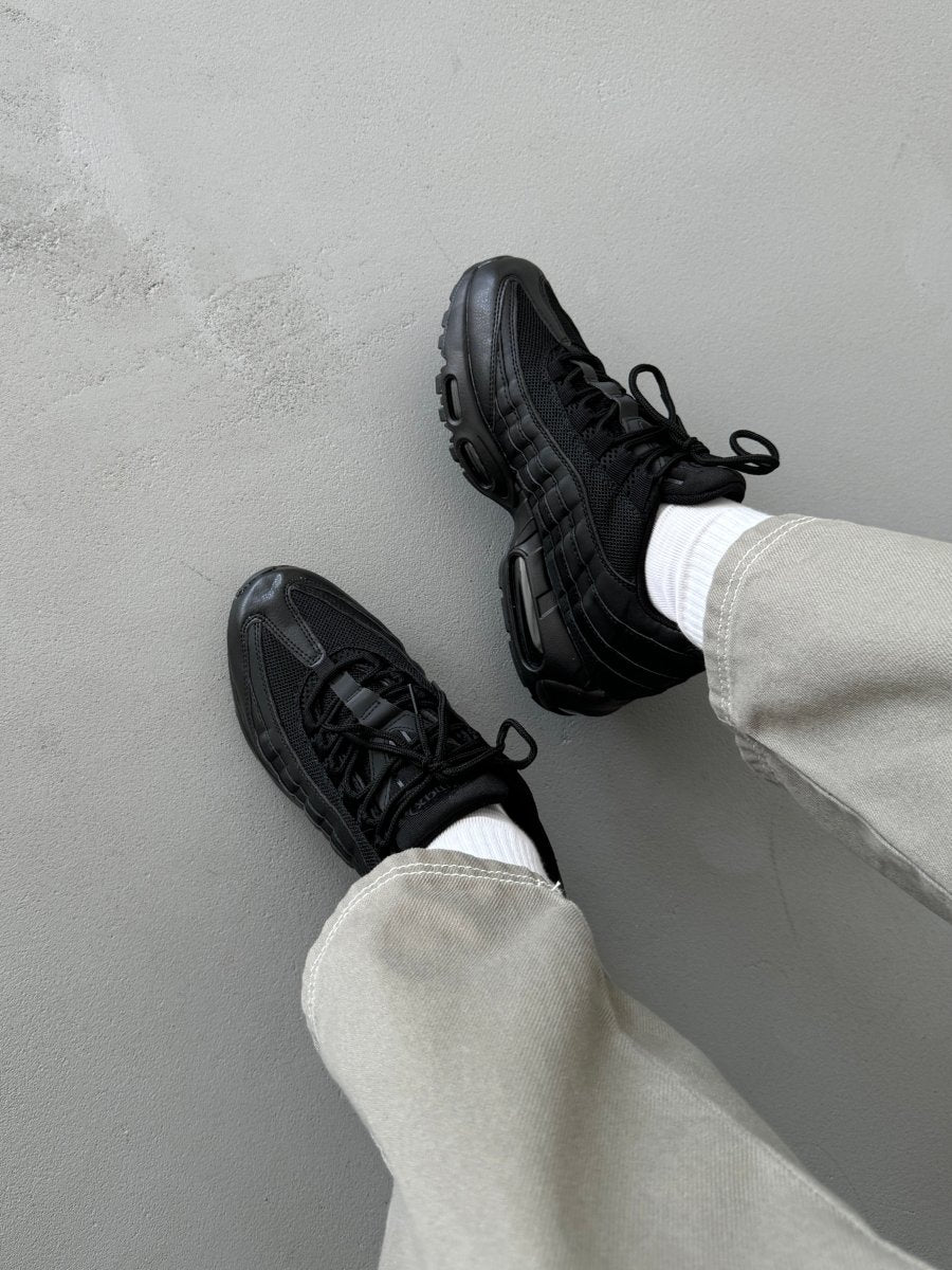 Nike Air Max 95 Black - oceanhype - 