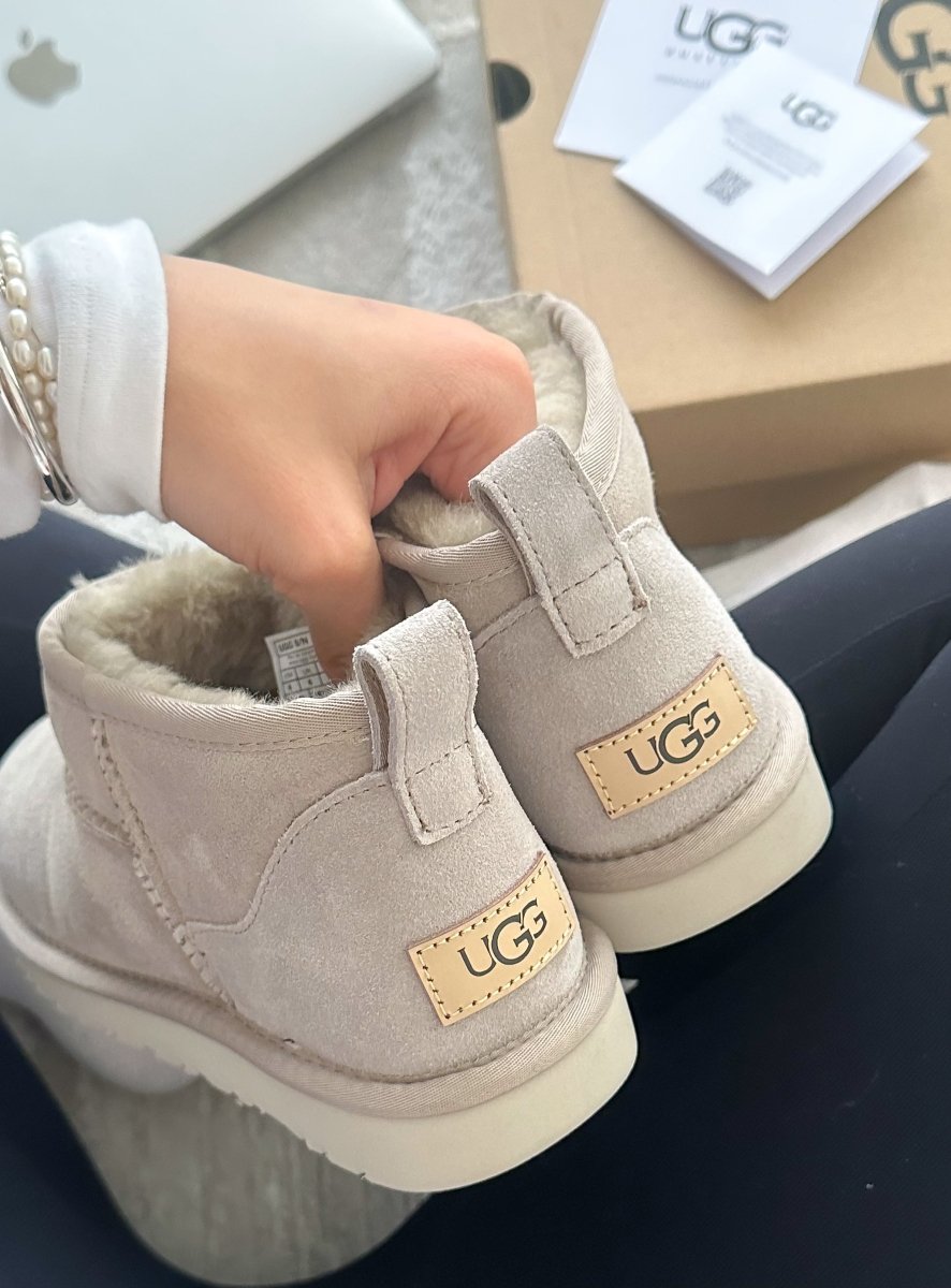 UGG Classic Ultra Mini Light Grey - oceanhype - 