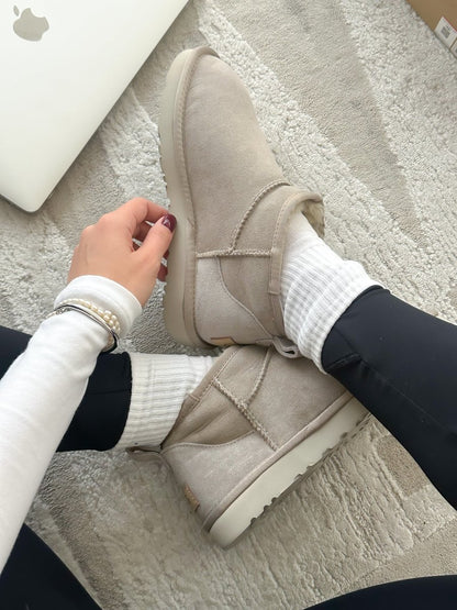 UGG Classic Ultra Mini Light Grey - oceanhype - 