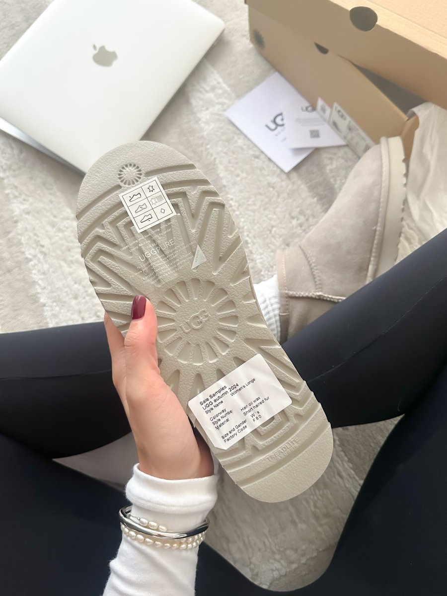 UGG Classic Ultra Mini Light Grey - oceanhype - 