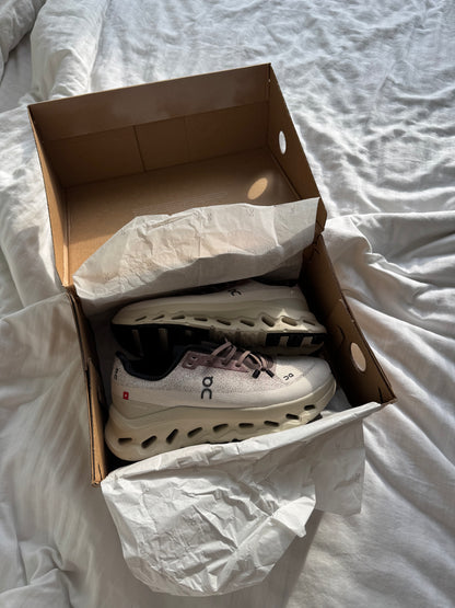On Loewe x Cloudtilt Clove Sand