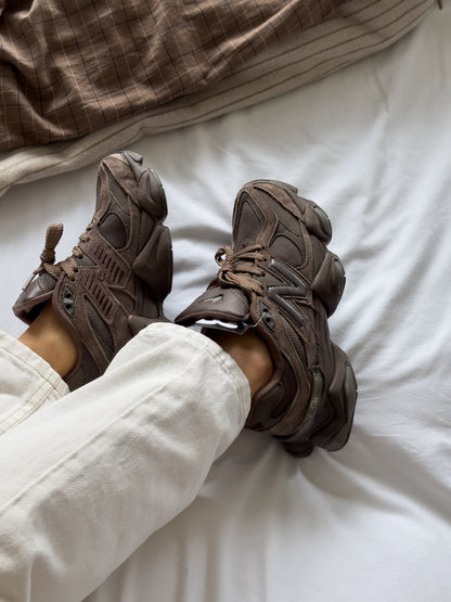 New Balance 9060 Chocolate - oceanhype - 