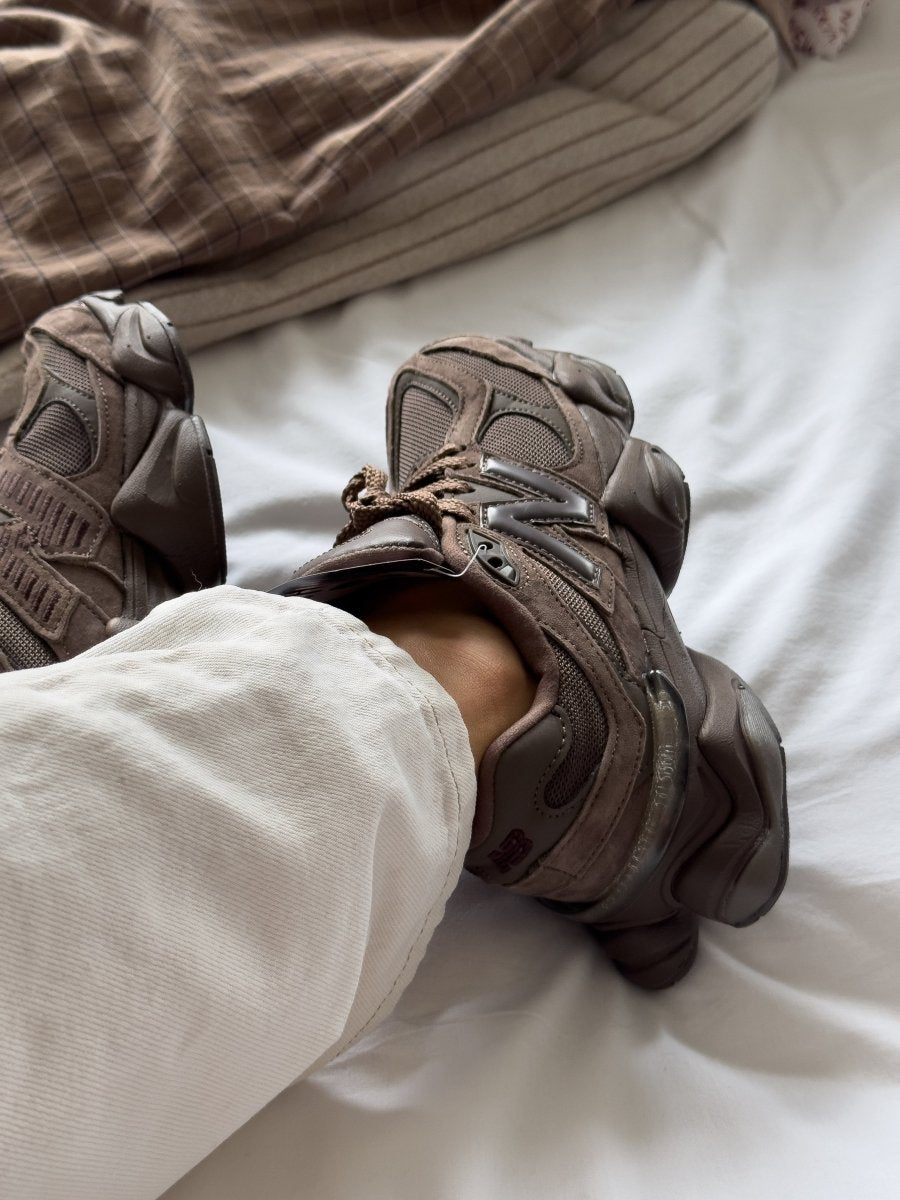New Balance 9060 Chocolate - oceanhype - 