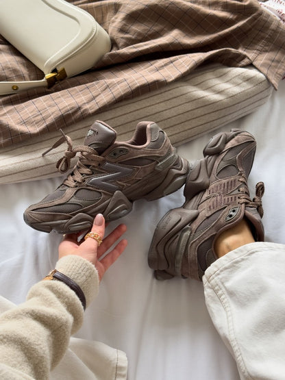 New Balance 9060 Chocolate - oceanhype - 