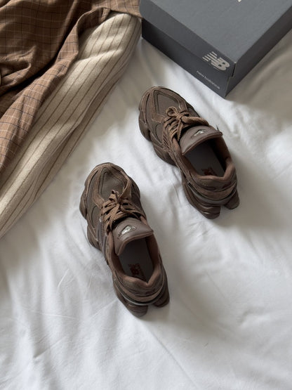 New Balance 9060 Chocolate - oceanhype - 