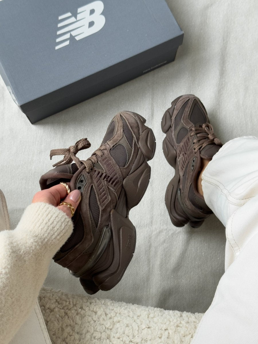 New Balance 9060 Chocolate - oceanhype - 