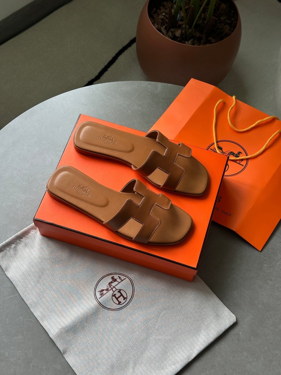 Hermes Oran Sandals Gold Calfskin - oceanhype - 