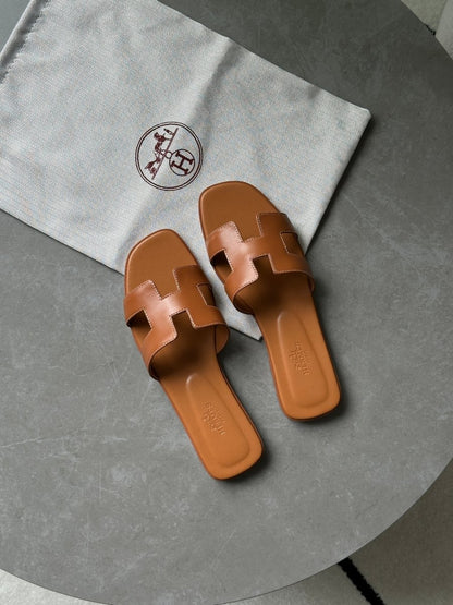 Hermes Oran Sandals Gold Calfskin - oceanhype - 