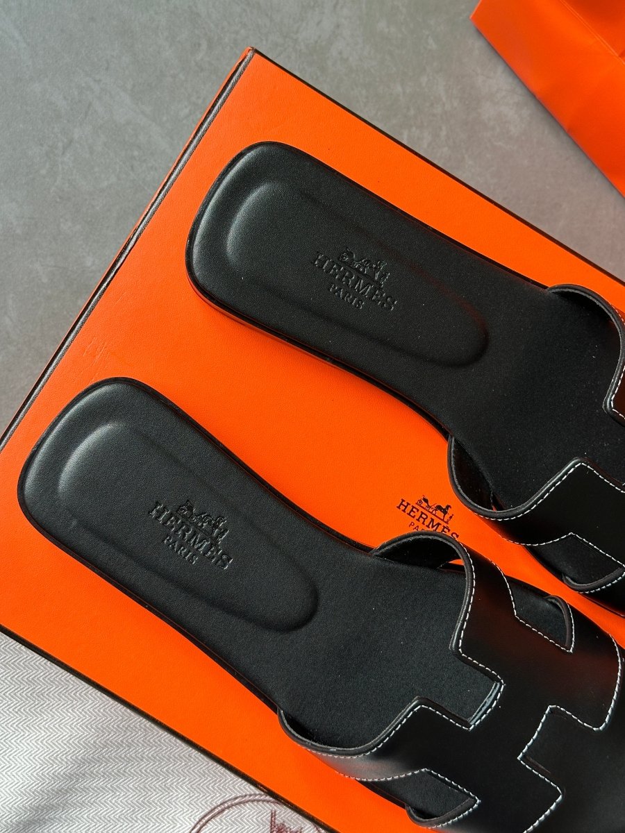 Hermes Oran Sandals Black Calfskin - oceanhype - 