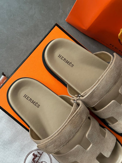 Hermes Chypre Sandals Beige Suede - oceanhype - 