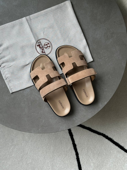 Hermes Chypre Sandals Beige Suede - oceanhype - 