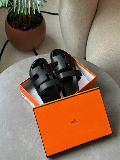 Hermes Chypre Sandals Black Calfskin - oceanhype - 