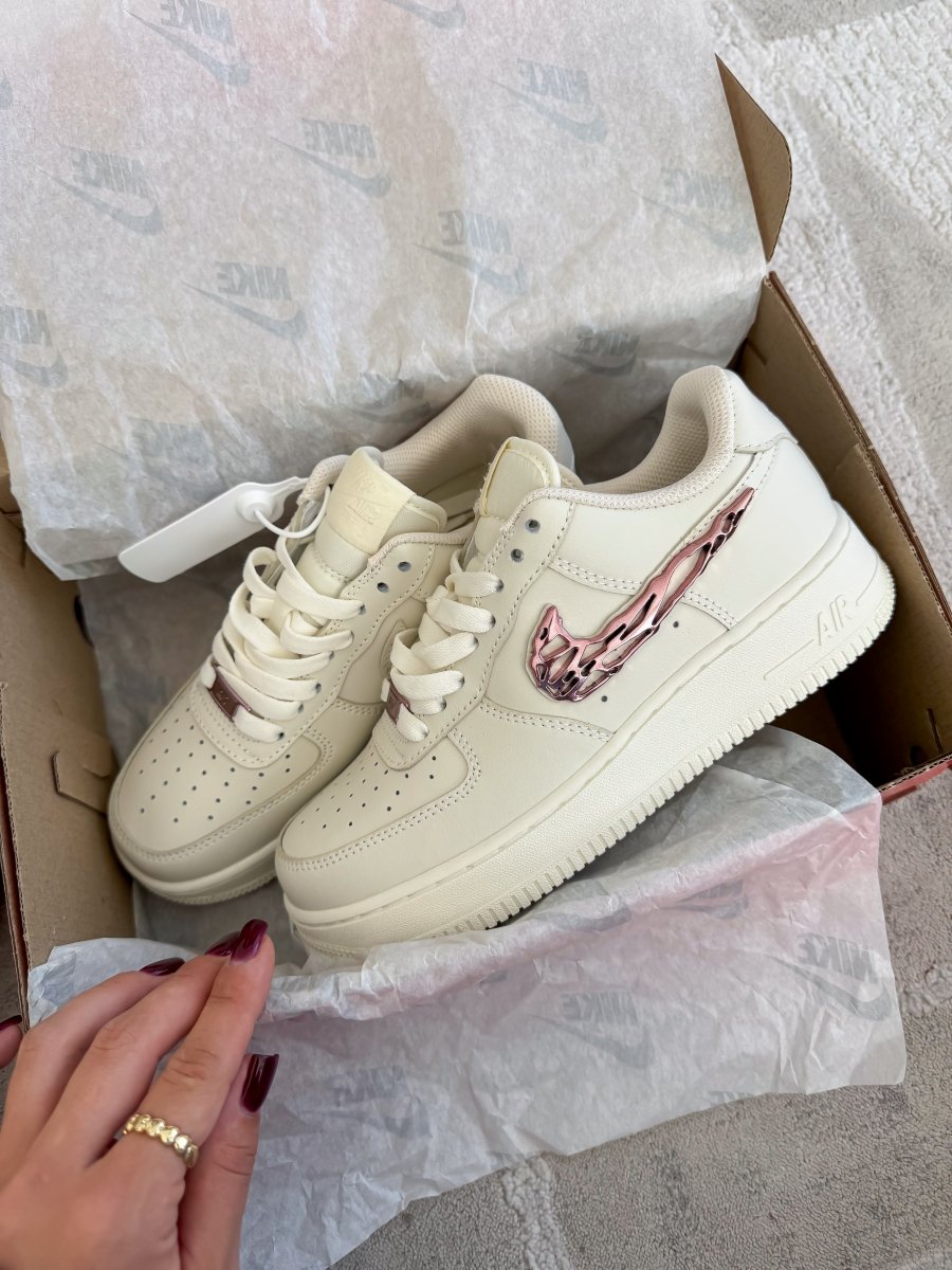 Nike Air Force 1 Low Molten Metal Swoosh Pack Pink - oceanhype - 
