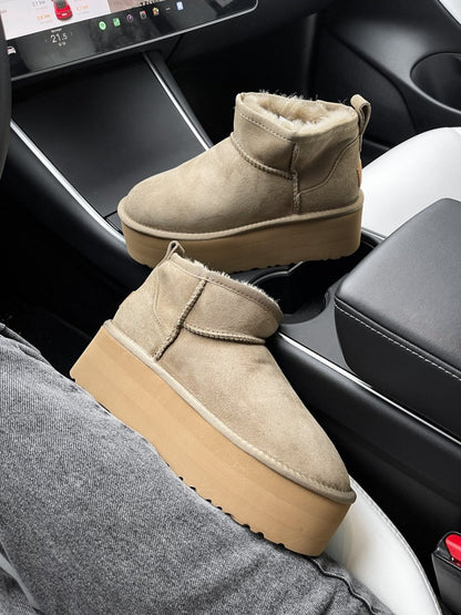 UGG Ultra Mini Platform Khaki - oceanhype - 