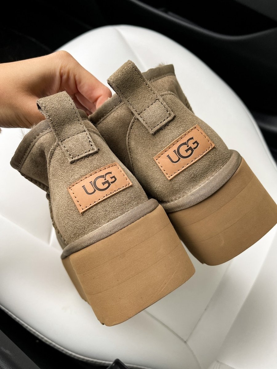 UGG Ultra Mini Platform Khaki - oceanhype - 