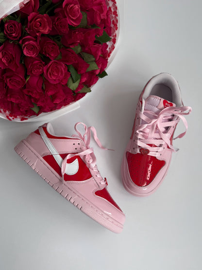 Nike Dunk Low Valentine's Day