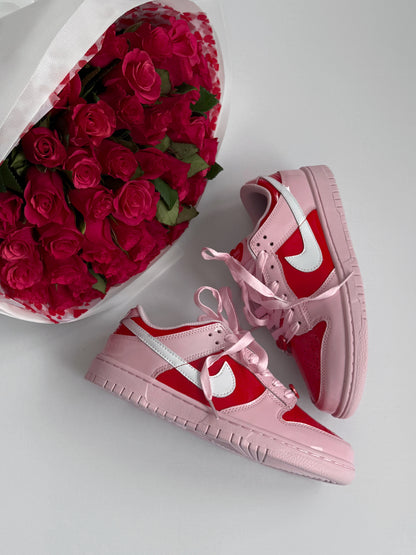 Nike Dunk Low Valentine's Day