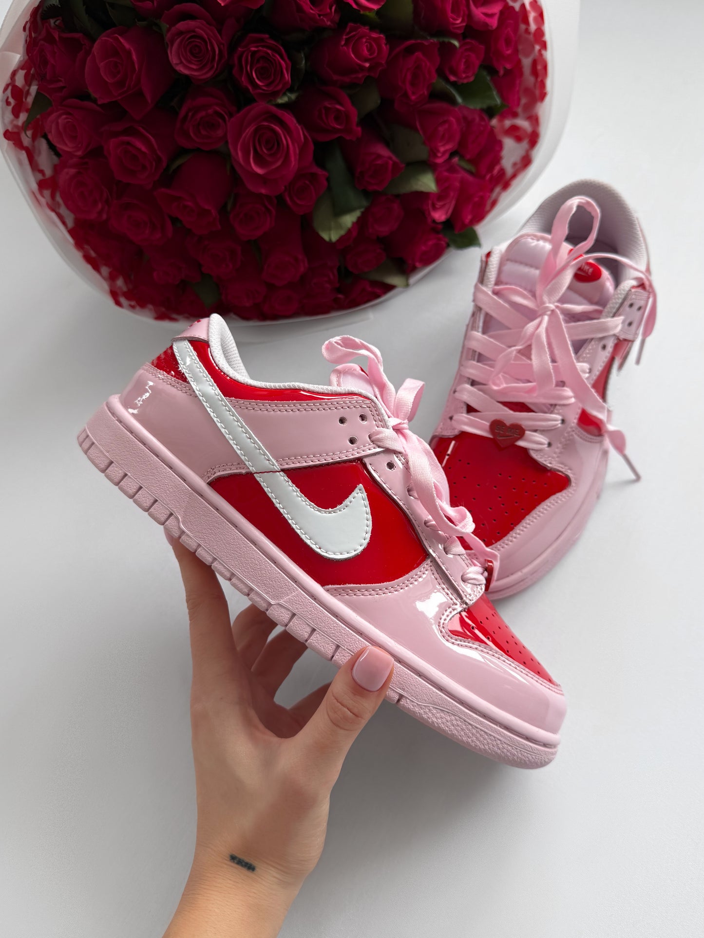 Nike Dunk Low Valentine's Day