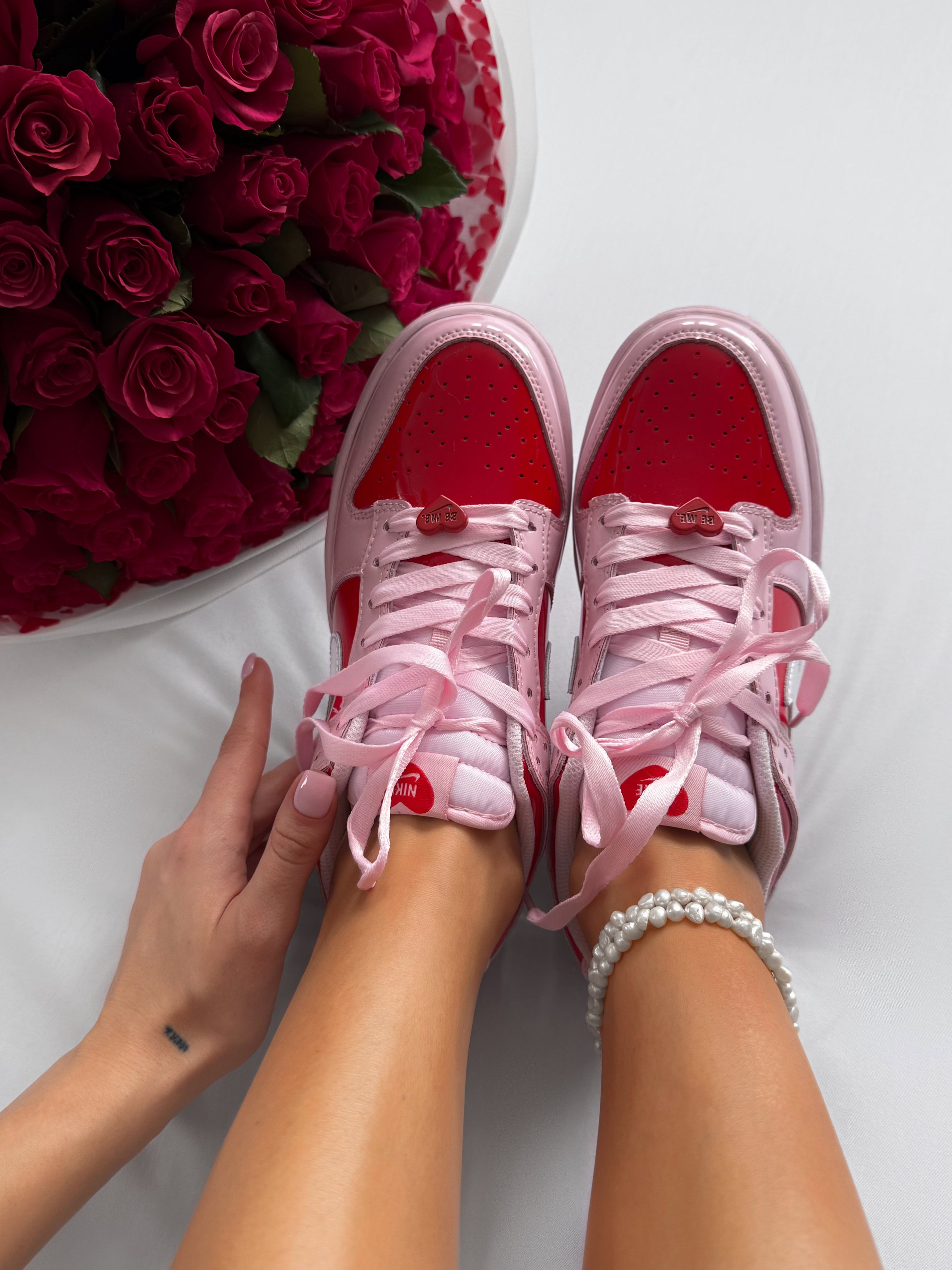 Nike Dunk Low Valentine's Day