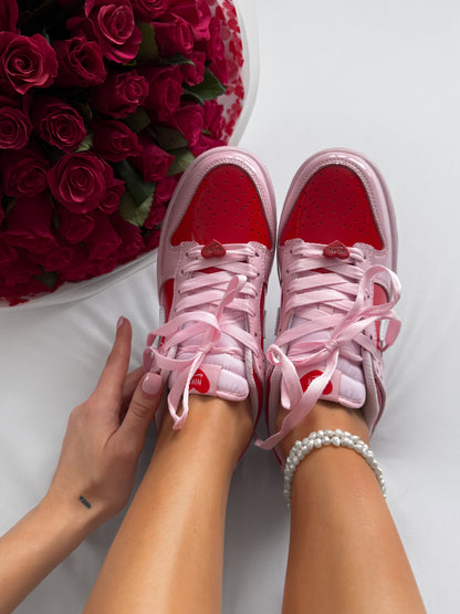 Nike Dunk Low Valentine's Day