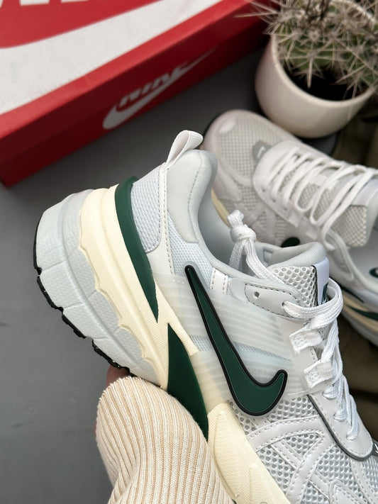 Nike V2K Runtekk White Green - oceanhype - 