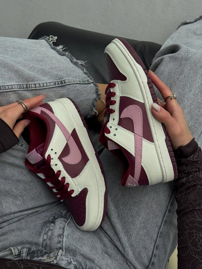 Nike SB Dunk Low PRM Valentine's Day - oceanhype - 