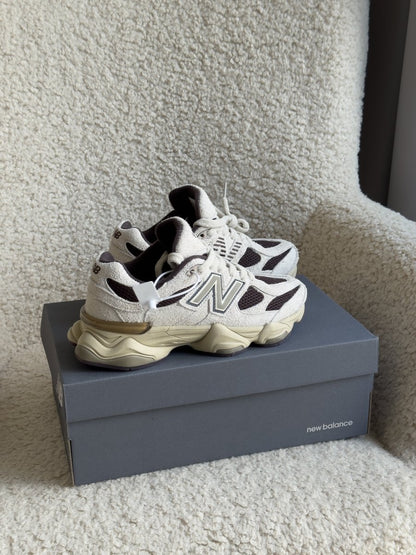 New Balance 9060 Sydney McLaughl - oceanhype - 