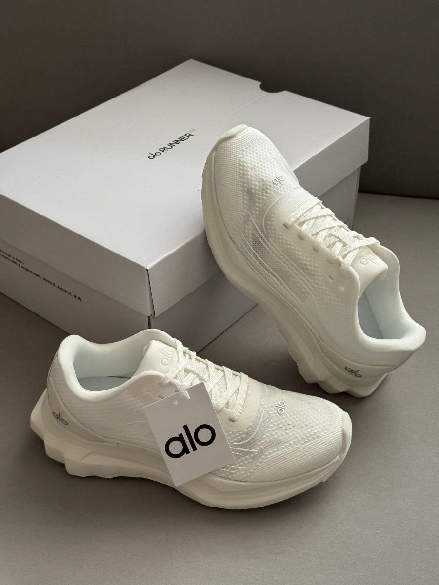 Alo Yoga Runner White - oceanhype - 
