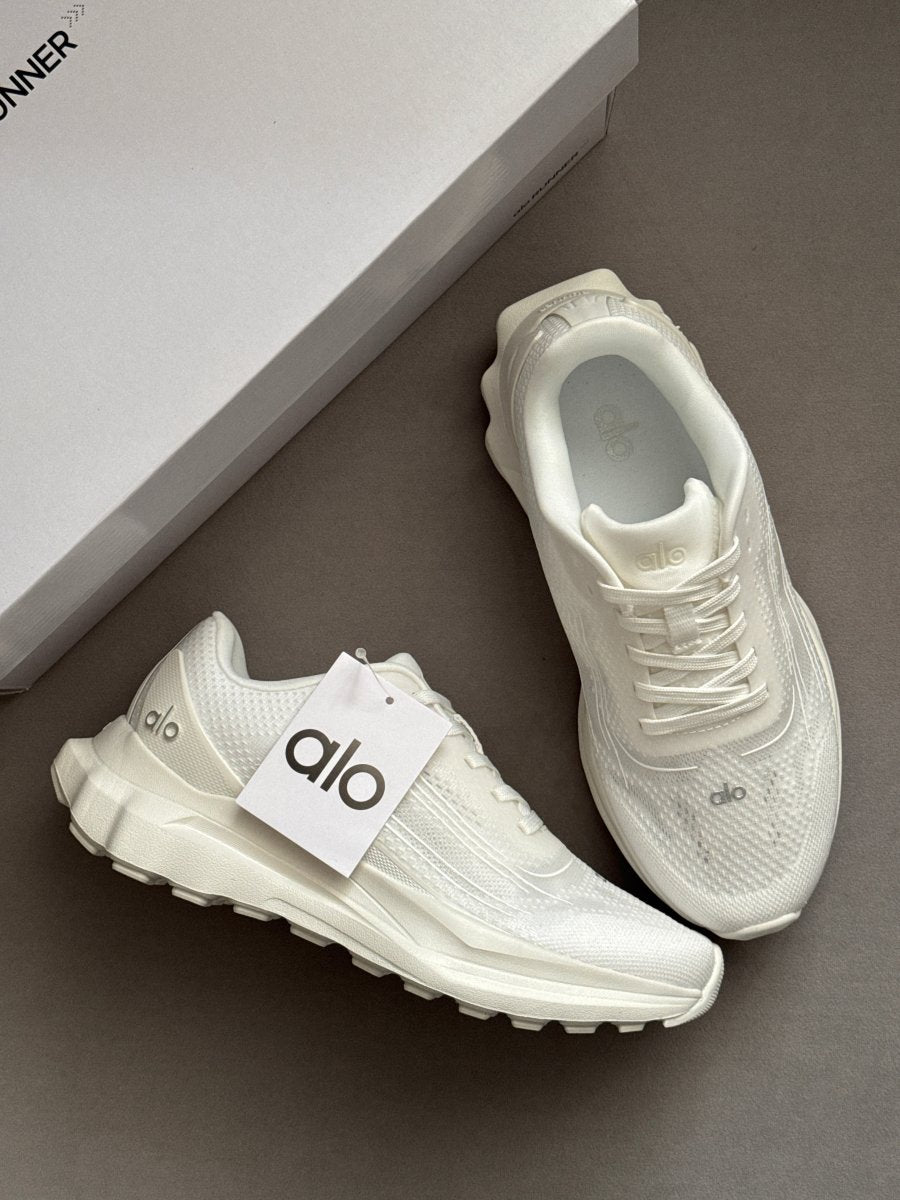 Alo Yoga Runner White - oceanhype - 