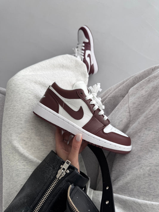 Nike Jordan 1 Retro Low White Burgundy
