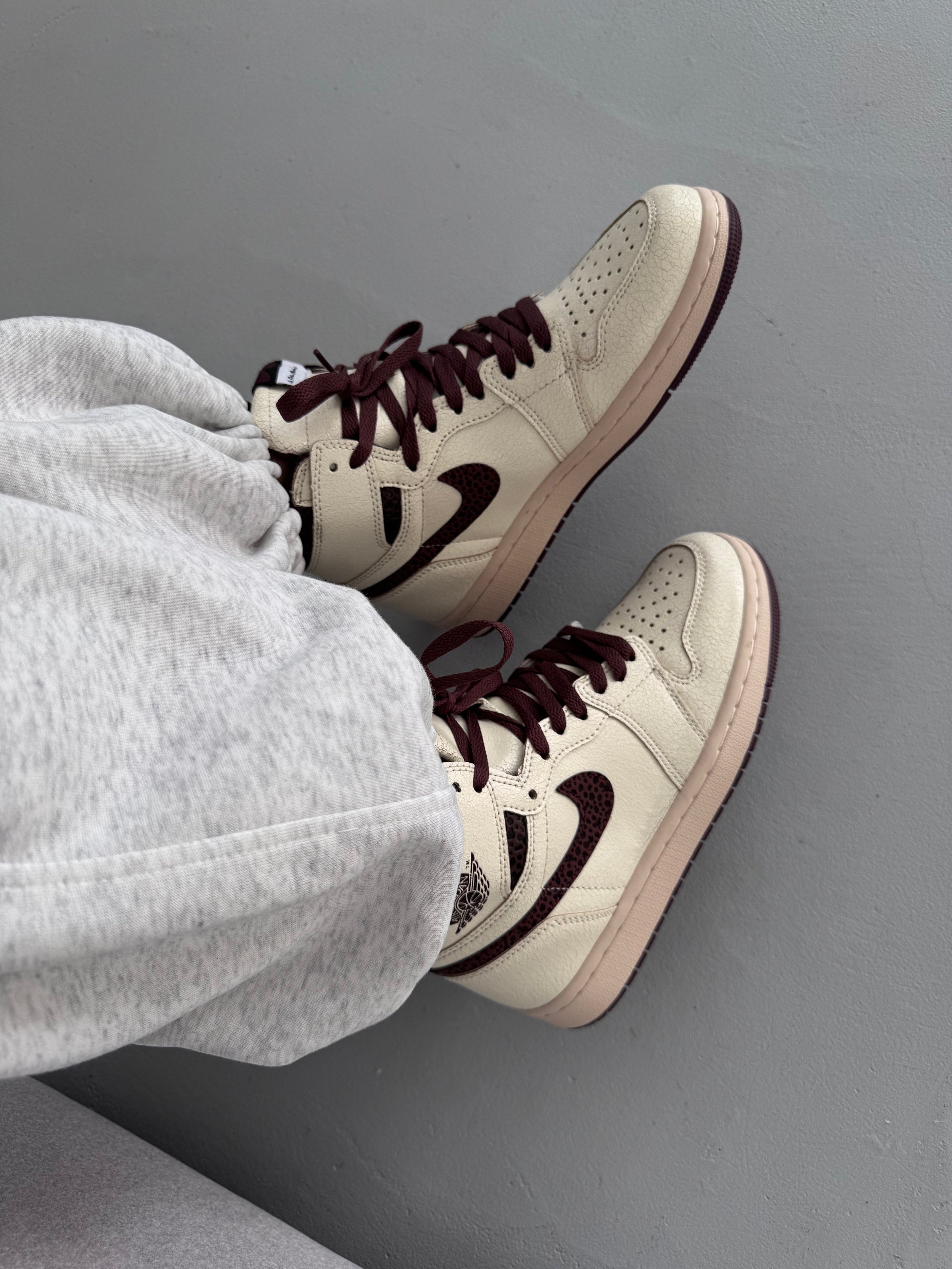Nike Jordan 1 Retro High A Ma Maniére