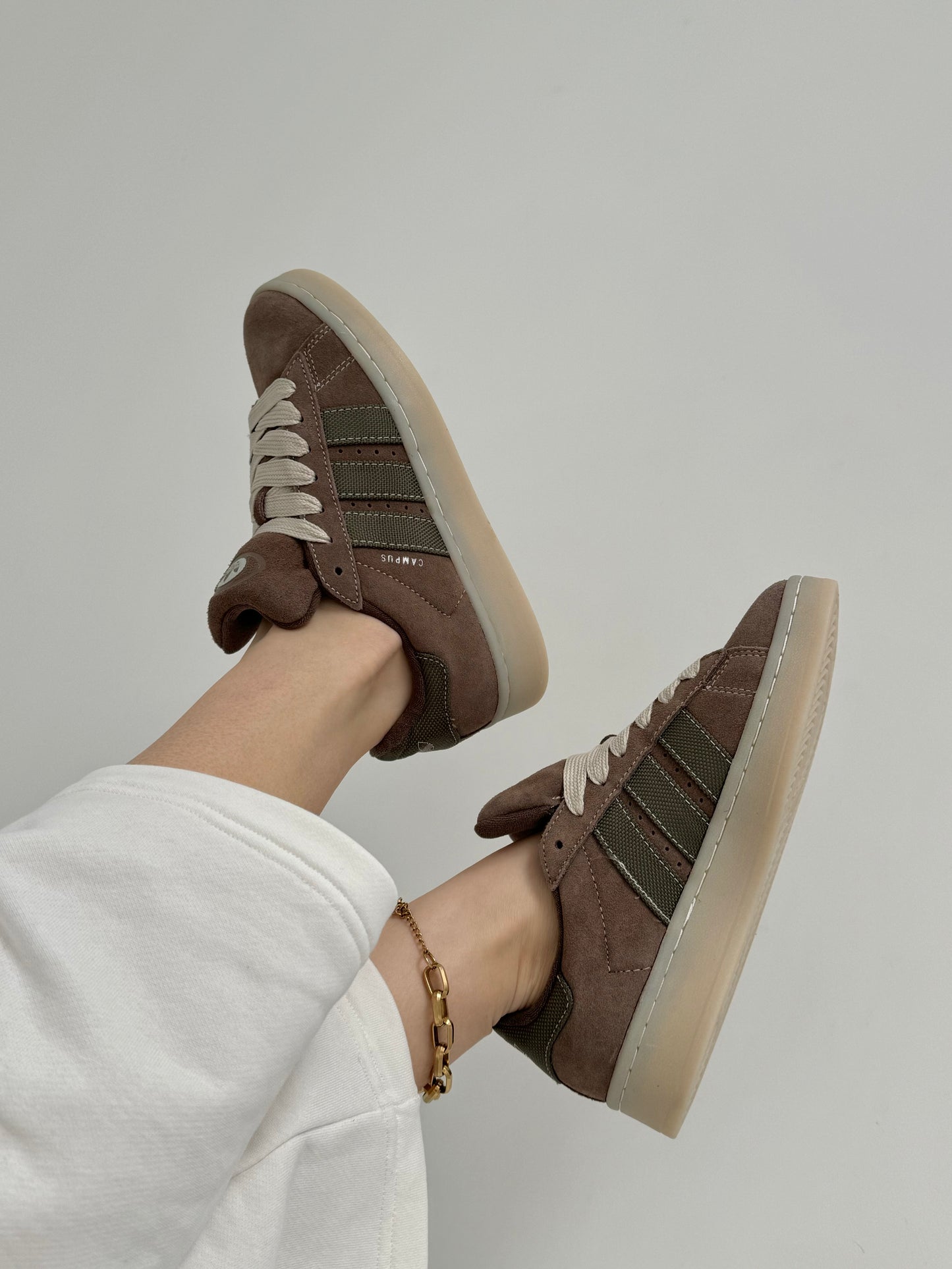 Adidas Campus 00s Brown