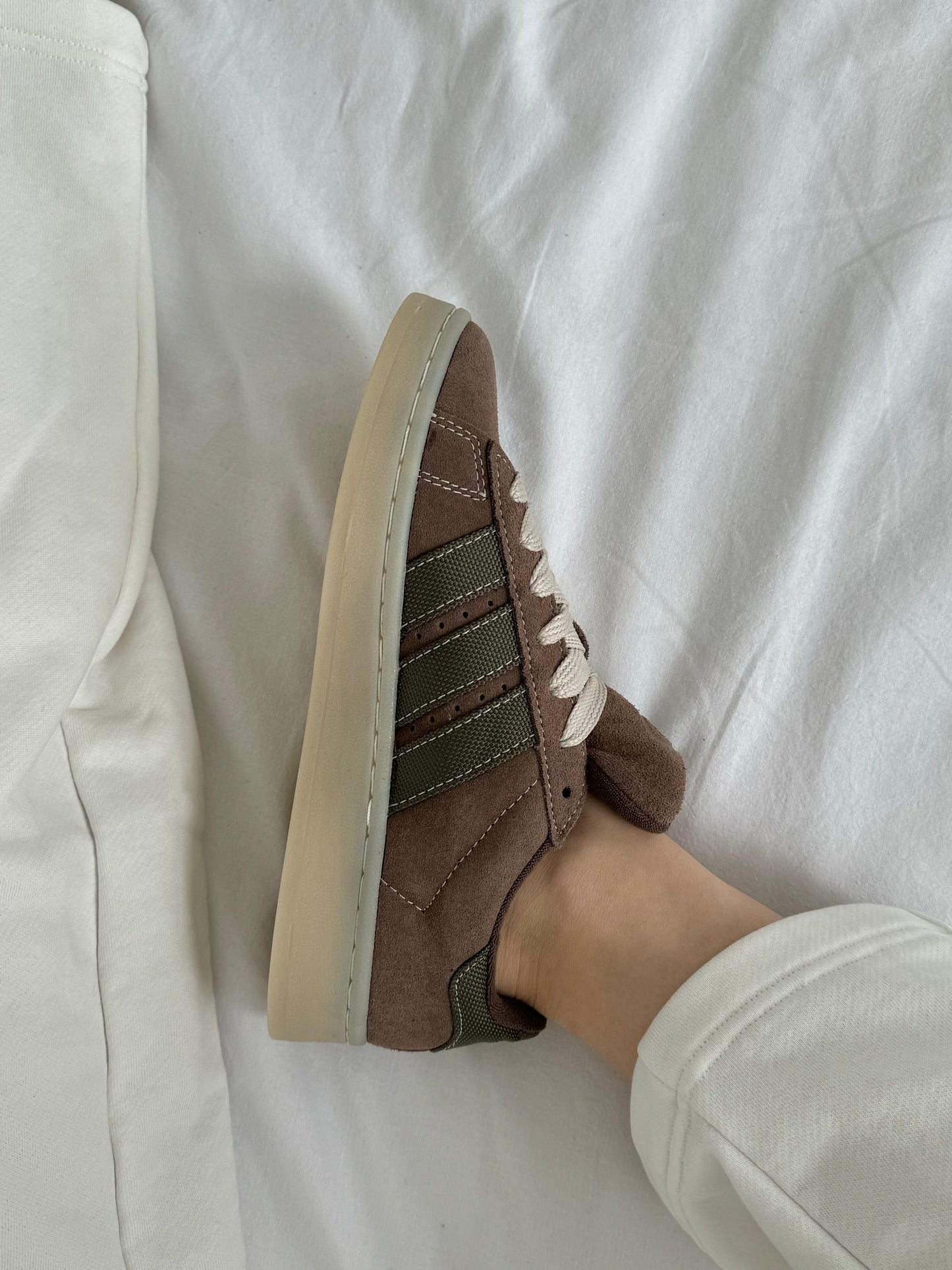Adidas Campus 00s Brown