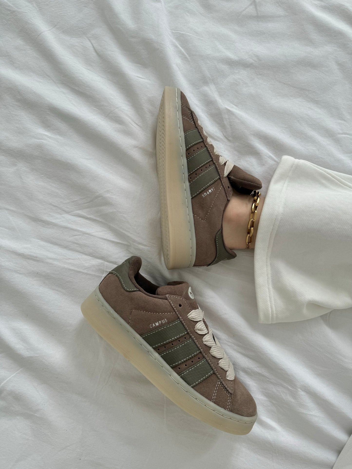 Adidas Campus 00s Brown