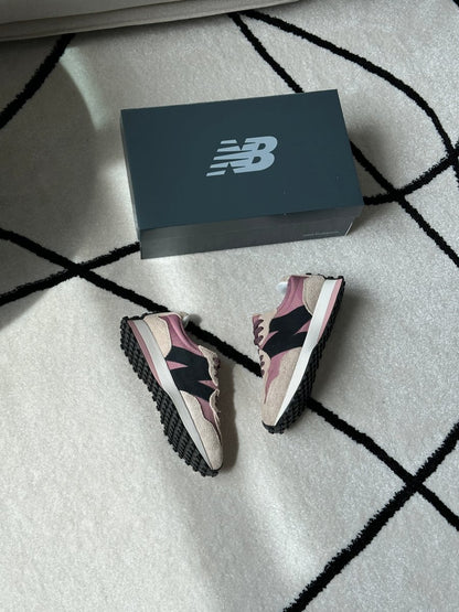 New Balance 327 Rosewood Licorice - oceanhype - 