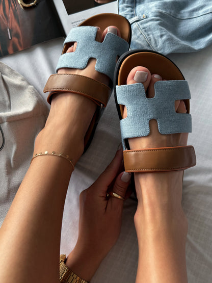 Hermes Chypre Apricot Sandals Jeans Brown