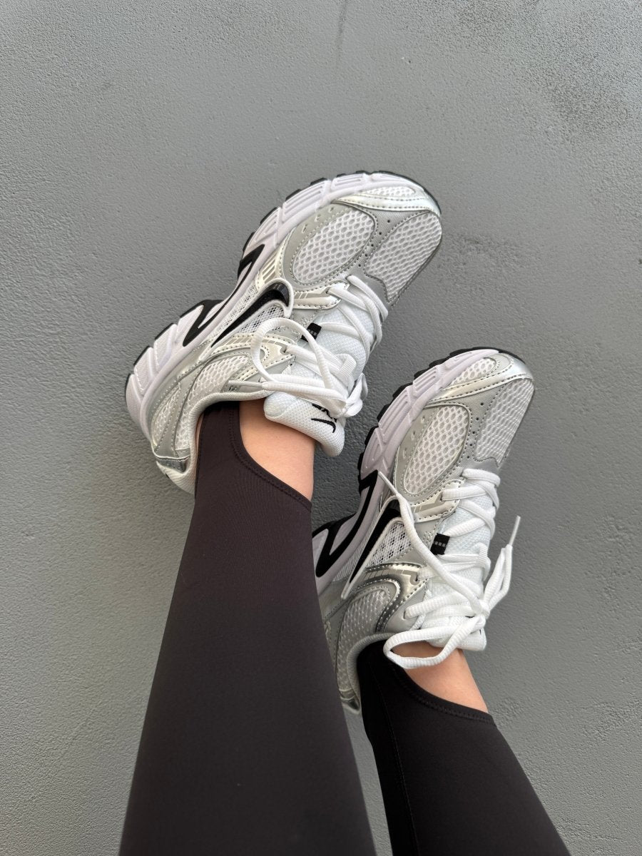 Nike V5 RNR White Silver Black - oceanhype - 